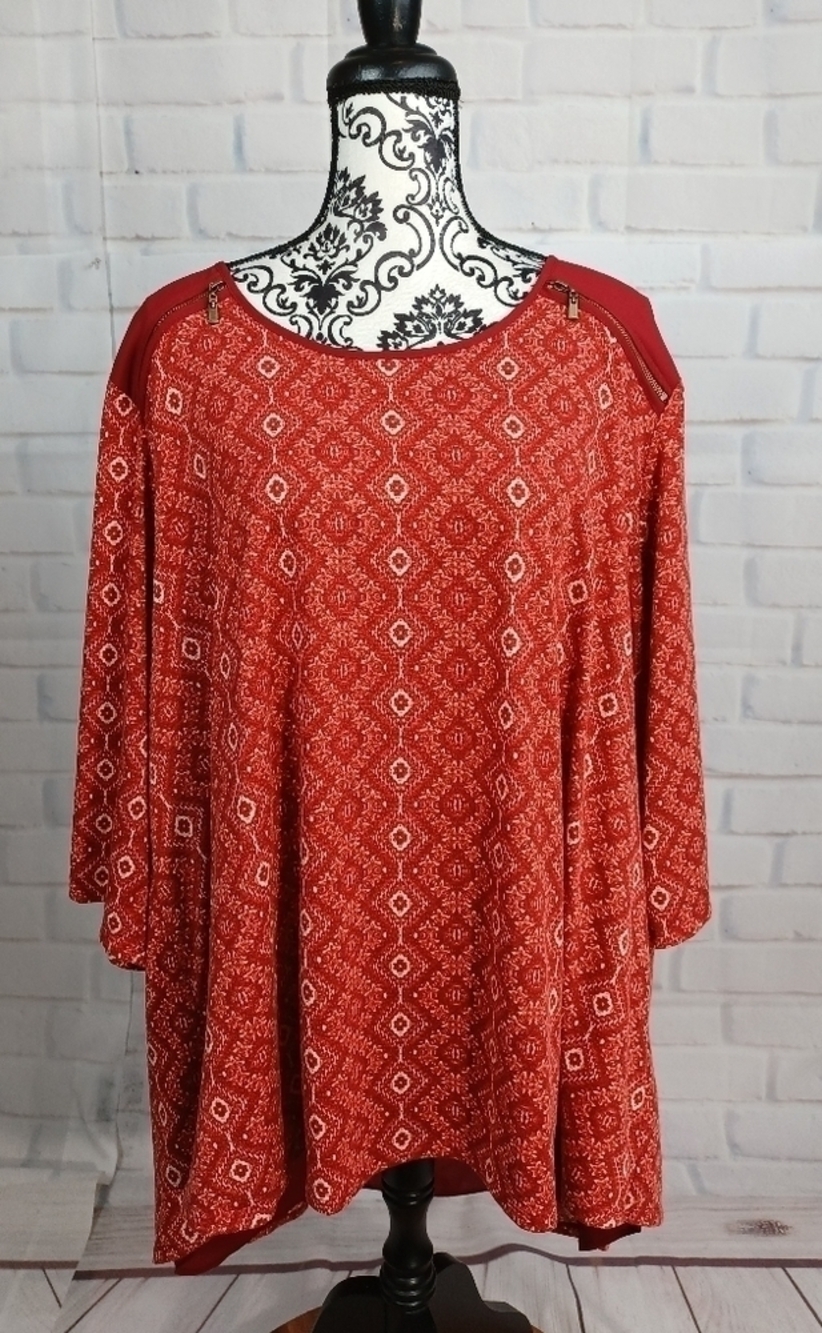 Catherines long sleeve geometric print split back size 2x faux zipper top